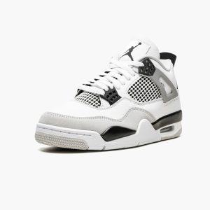 Air Jordan 4 Retro “Military Black”